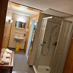 Check-in 24-7 Ohne Fruehstueck Gratis Parkplatz Hotel Ausserberg