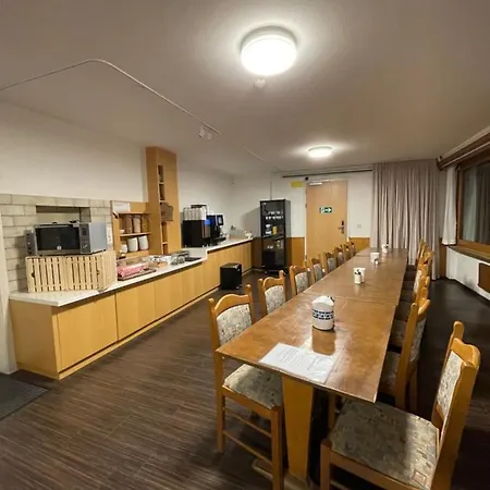 Check-in 24-7 Ohne Fruehstueck Gratis Parkplatz Hotel